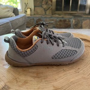 Lems shoes size 10.5 unisex
